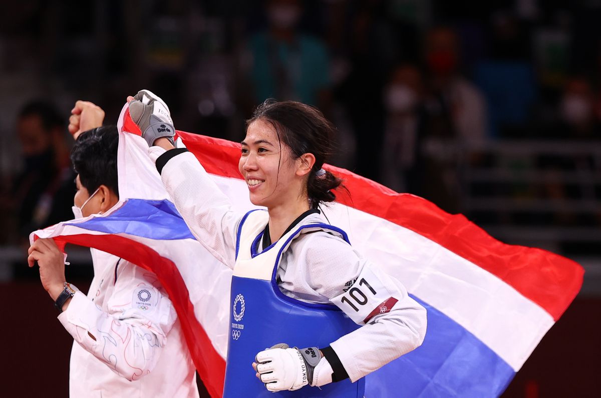 Taekwondo mentor, Olympic Gold medallist, Miss Thailand Universe 2005, and DJ Booko named priviledged social representative of South Korea in Thailand 2 Taekwondo mentor, Olympic Gold medallist, Miss Thailand Universe 2005, and DJ Booko named priviledged social representative of South Korea in Thailand