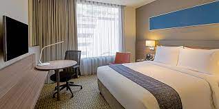 Holiday Inn Express Bangkok Sathorn, an IHG Hotel 3 download 1