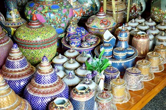 Thai Royal Legacy Preserving Thai Royal Legacy: The Artisans Keeping the Treasured Crafts Alive