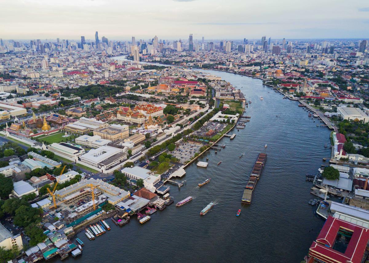 Chao Phraya River Revitalization: A Journey Through the Heart of Bangkok's Reawakening 5 Bangkok travel guide Chao Phraya River Revitalization: A Journey Through the Heart of Bangkok's Reawakening