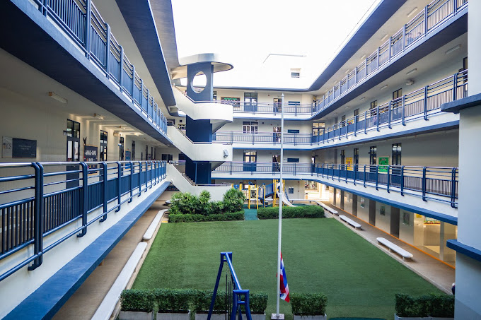 International Community School 2 International Community School2