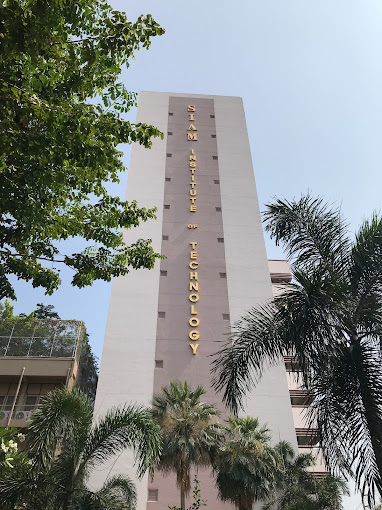 Siam Technology College 4 Siam Technology College2
